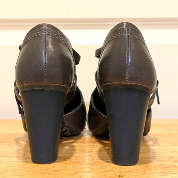 EUC Camper 37/7 Grey and Blue Genuine Leather Two Buckle Heels - Picture 4 of 14